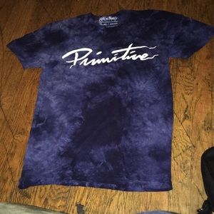 A short sleeve shirt small man’s